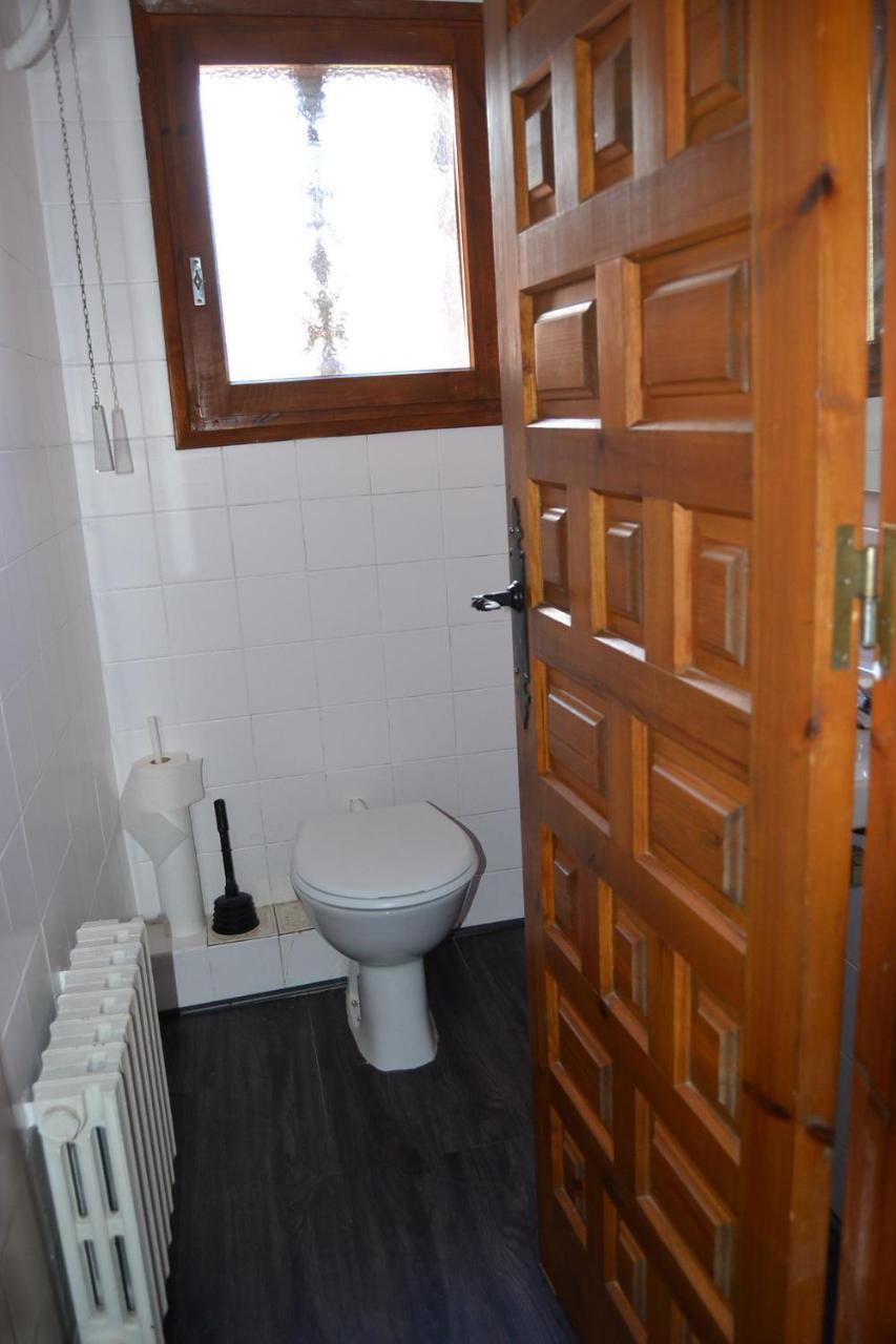 Amplio Apartamento Con Piscina En ييفيا المظهر الخارجي الصورة